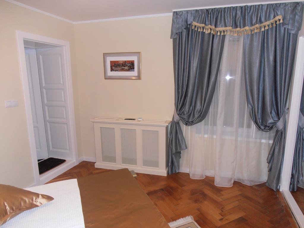Zum Weissen Lamm Residence Сибиу Екстериор снимка